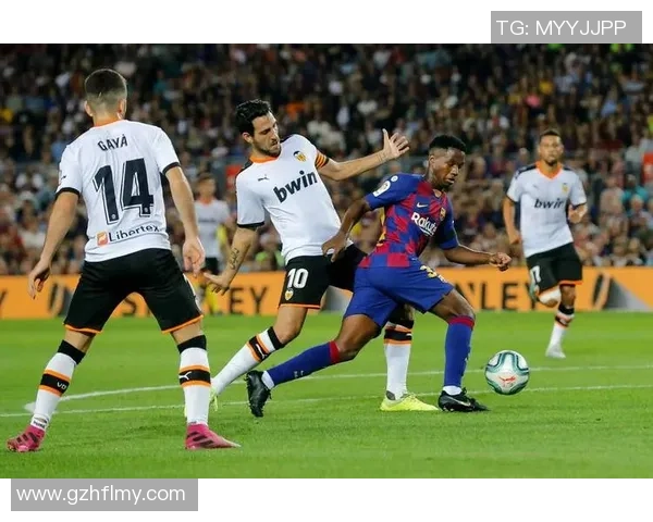 足球比赛中的偶然发现 球星崛起背后的故事与机遇